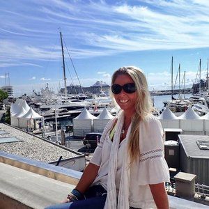 Meet your Posher, Adele